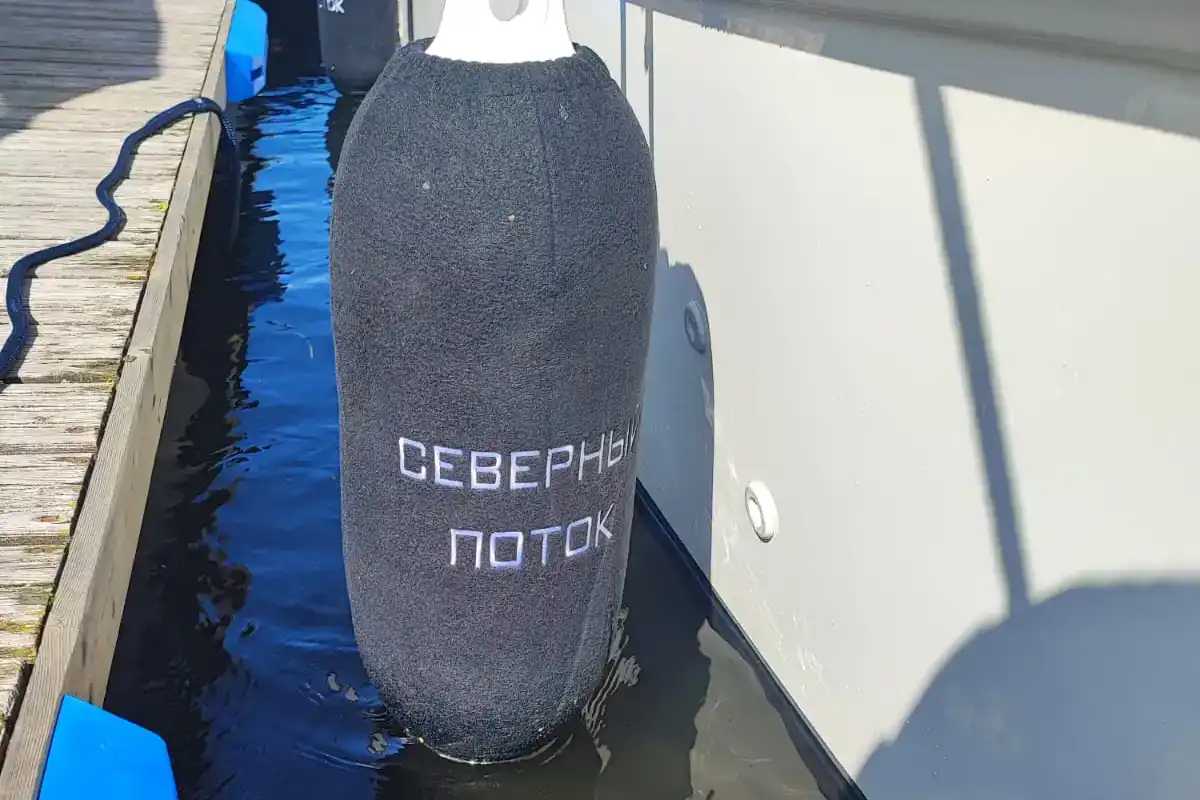 Принимаем заказы на пошив чехлов для кранцев к навигационному сезону Принимаем заказы на пошив чехлов для кранцев к навигационному сезону